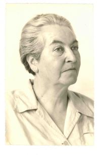 [Gabriela Mistral en Mérida]  [fotografía].