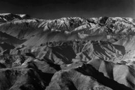 [Cordillera]  [fotografía] Antonio Larrea.
