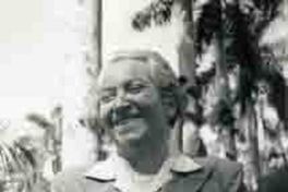 [Retrato Gabriela Mistral en Fortín de las Flores]  [fotografía].