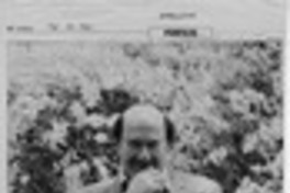 Con buenos motivos para sonreír  [artículo] Elizabeth Neira.