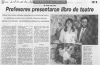 Profesores presentaron libro de teatro  [artículo].