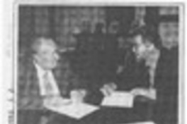 Carlos Cerda al club de lectores  [artículo].