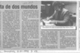 Un Poeta de dos mundos  [artículo].