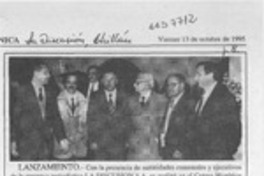 Emotivo lanzamiento de "Huellas en el viento"  [artículo].