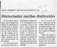 Historiador recibe distinción  [artículo].