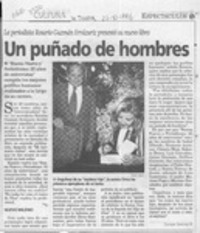 Un puñado de hombres  [artículo] Claudia Sánchez R.