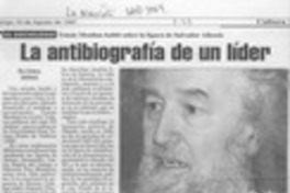 La antibiografía de un líder  [artículo] Elisa Cárdenas.