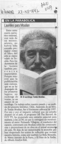 Laureles para Moulian  [artículo].