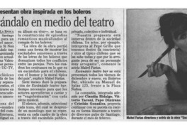 Un Escándalo en medio del teatro  [artículo].