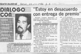 "Estoy en desacuerdo con entrega de premio"  [artículo].