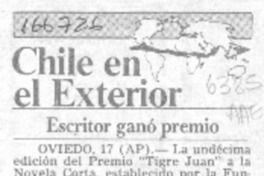Escritor ganó premio