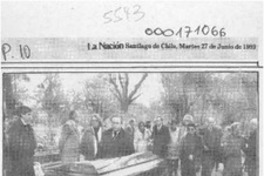 Fueron cremados restos de periodista Marcos Chamudes  [artículo].