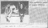 Más aplausos para el teatro chileno  [artículo].