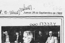 Obispo Goic presentó libro de José M. Santos  [artículo] Sonnia Mendoza G.