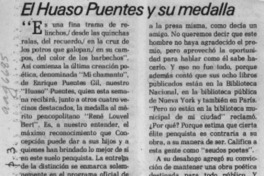 El Huaso Puentes y su medalla