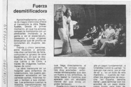 Fuerza desmitificadora  [artículo] Marietta Santi.