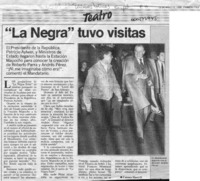 "La negra" tuvo visitas  [artículo] Carmen Mera O.