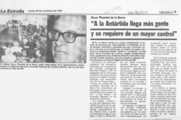 "A la Antártida llega más gente y se requiere de un mayor control"  [artículo].