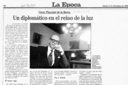 Un diplomático en el reino de la luz  [artículo] Alejandra Gajardo.
