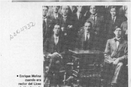 Facetas desconocidas de Enrique Molina Garmendia  [artículo].