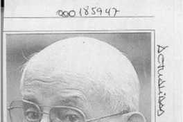 En U. de Chile, distinguen labor cultural de Scarpa  [artículo].