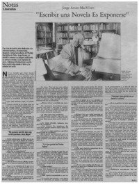 "Escribir una novela es exponerse"