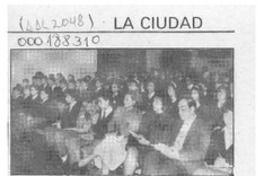 Homenaje a poetisa Gabriela Mistral  [artículo].