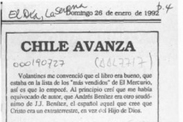 Chile avanza  [artículo] Ramiro Moya.