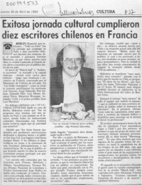 Exitosa jornada cultural cumplieron diez escritores chilenos en Francia  [artículo].