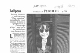 Bruja y maestra de cuentos chinos  [artículo] Alejandra Gajardo.