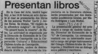 Presentan libros  [artículo].