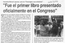 "Fue el primer libro presentado oficialmente en el Congreso"  [artículo].
