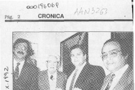 "Tormenta y bonanza", libro del doctor Angel Molina  [artículo].