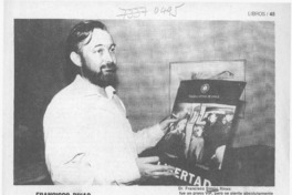 Un día nevará en Santiago  [artículo] Leonardo Cáceres C.