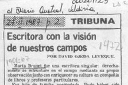 Escritora con la visión de nuestros campos  [artículo] David Ojeda Leveque.