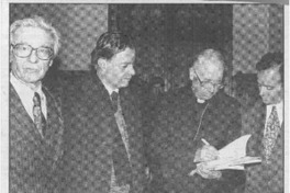 Libro de monseñor Jorge Medina presentó Zig-Zag  [artículo].