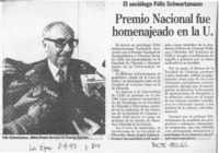 Premio Nacional fue homenajeado en la U  [artículo].