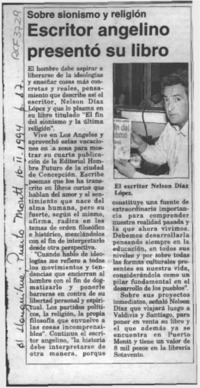 Escritor angelino presentó su libro  [artículo].