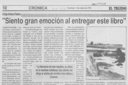 "Siento gran emoción al entregar este libro"