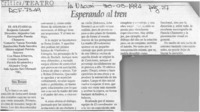 Esperando al tren  [artículo] Hans Ehrmann.