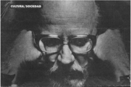 El Escritor del lenguaje inesperado  [artículo].