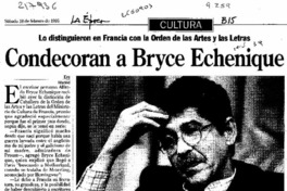 Condecoran a Bryce Echenique  [artículo].