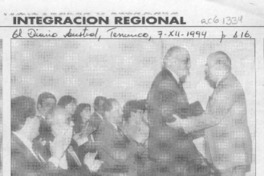 Nuevo libro de poeta y escritor Eulogio Suárez  [artículo].