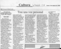 Tras una voz personal  [artículo] Mariano Aguirre.