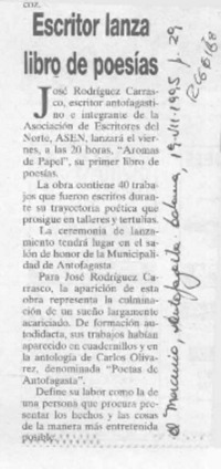 Escritor lanza libro de poesías  [artículo].