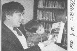 Natalino recibió beca de creación literaria  [artículo]