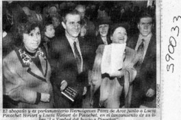 Nuevo libro sobre senador vitalicio  [artículo]