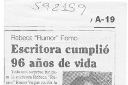 Escritora cumplió 96 años de vida  [artículo] Nelson Rojas