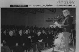 Lanzaron libro "Entre huellas y horizontes"  [artículo] María Elena Millar