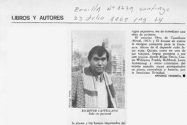 Narrador con telescopio